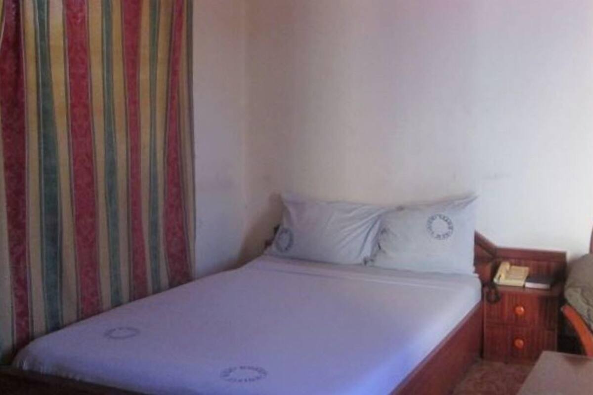 Basic Single Room