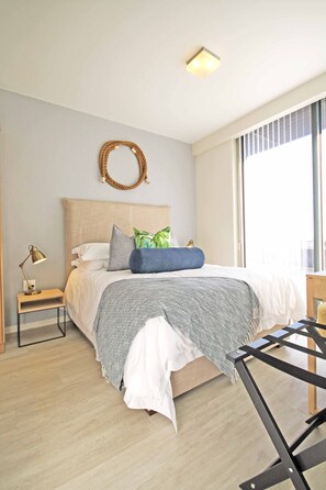 Appartement Luxe, 1 chambre, vue océan, en front de plage | 1 chambre, literie de qualité supérieure