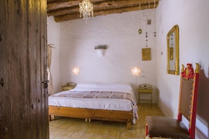 Minibar, in-room safe, blackout curtains, rollaway beds - Las Mariposas Ibiza (Sant Antoni de Portmany)