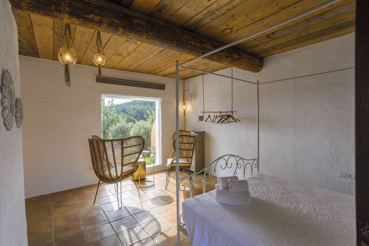 Suite, Terrace | Minibar, in-room safe, blackout curtains, rollaway beds