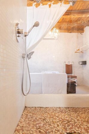 Bathroom - Las Mariposas Ibiza (Sant Antoni de Portmany)