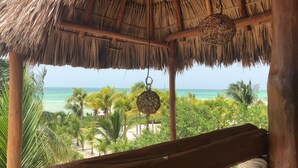 Superior Room, 1 King Bed, Private Bathroom, Beach View | Beach/ocean view - Hotelito Crismi - Adults Only (Isla Holbox)