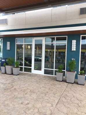 Front of property - Hotel Blue - Woodlands (Spring)