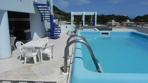 Unclassified image, 4 of 97, button - Linda Cobertura com Piscina Privativa (Bombinhas)