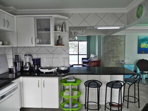 Apartment, Private Pool (1027) | Private kitchen