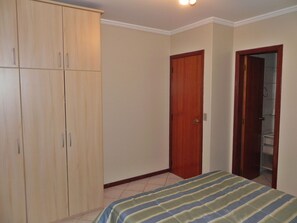Apartment | Free WiFi - Apto Centro de Bombinhas (Bombinhas)