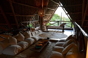 Luxe villa, privézwembad | 4 slaapkamers, luxe beddengoed, individueel gedecoreerd