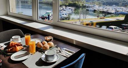 Logis Hôtel Le Bellevue