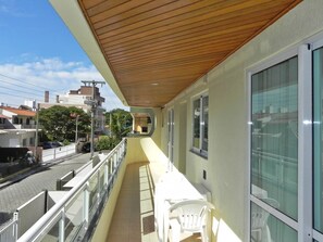 Apartment (1012) | Balcony