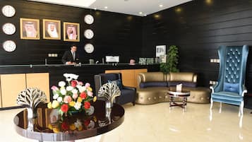 Quầy tiếp tân