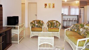Apartment (1010) | Living room - Apartamento 3 Dorm em Condomínio Fechado (Bombinhas)