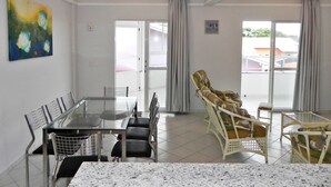 Apartment (1010) | Living area - Apartamento 3 Dorm em Condomínio Fechado (Bombinhas)