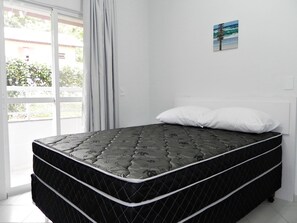 Apartment (1010) | 3 bedrooms, free WiFi - Apartamento 3 Dorm em Condomínio Fechado (Bombinhas)