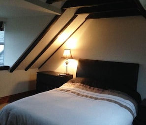 Desk, free WiFi, bed sheets