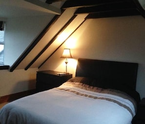 Superior Double or Twin Room, Garden View | Desk, free WiFi, bed sheets