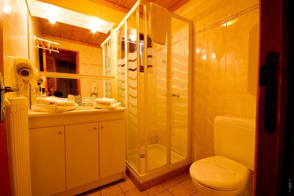 Bathroom | Shower, hair dryer, towels