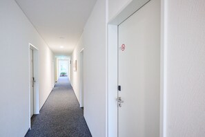 Hallway - Smart Hotel Kreisel -- Self Check-in (Lachen)