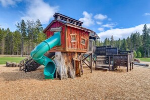 Aire de jeu extérieure pour enfants