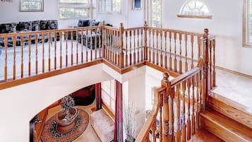 Chalet | Living area