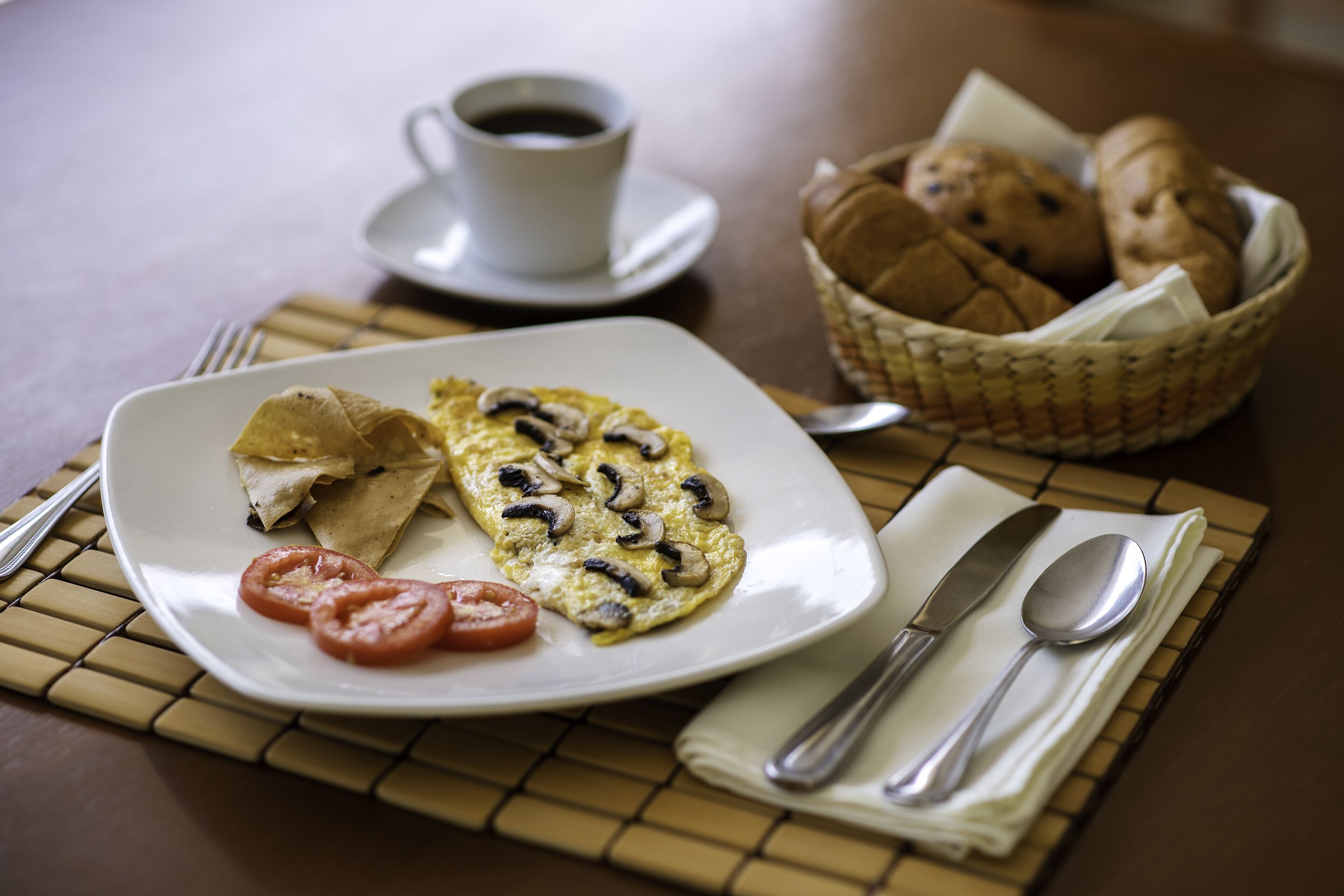 daily full breakfast (mxn 100 per person)