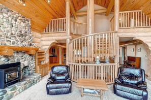 Chalet | Living area | Flat-screen TV, fireplace, video game console, DVD player