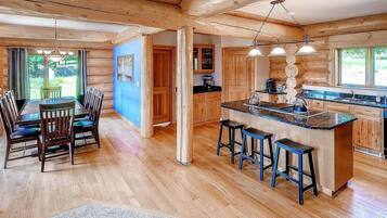 Chalet | Living area | Flat-screen TV, fireplace, video-game console, DVD player