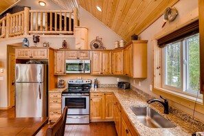 대용량 냉장고, 전자레인지, 오븐, 쿡탑