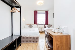 Room - Russell Square Hotel (London)