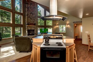 Chalet | Living area