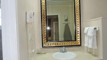 Free toiletries, towels