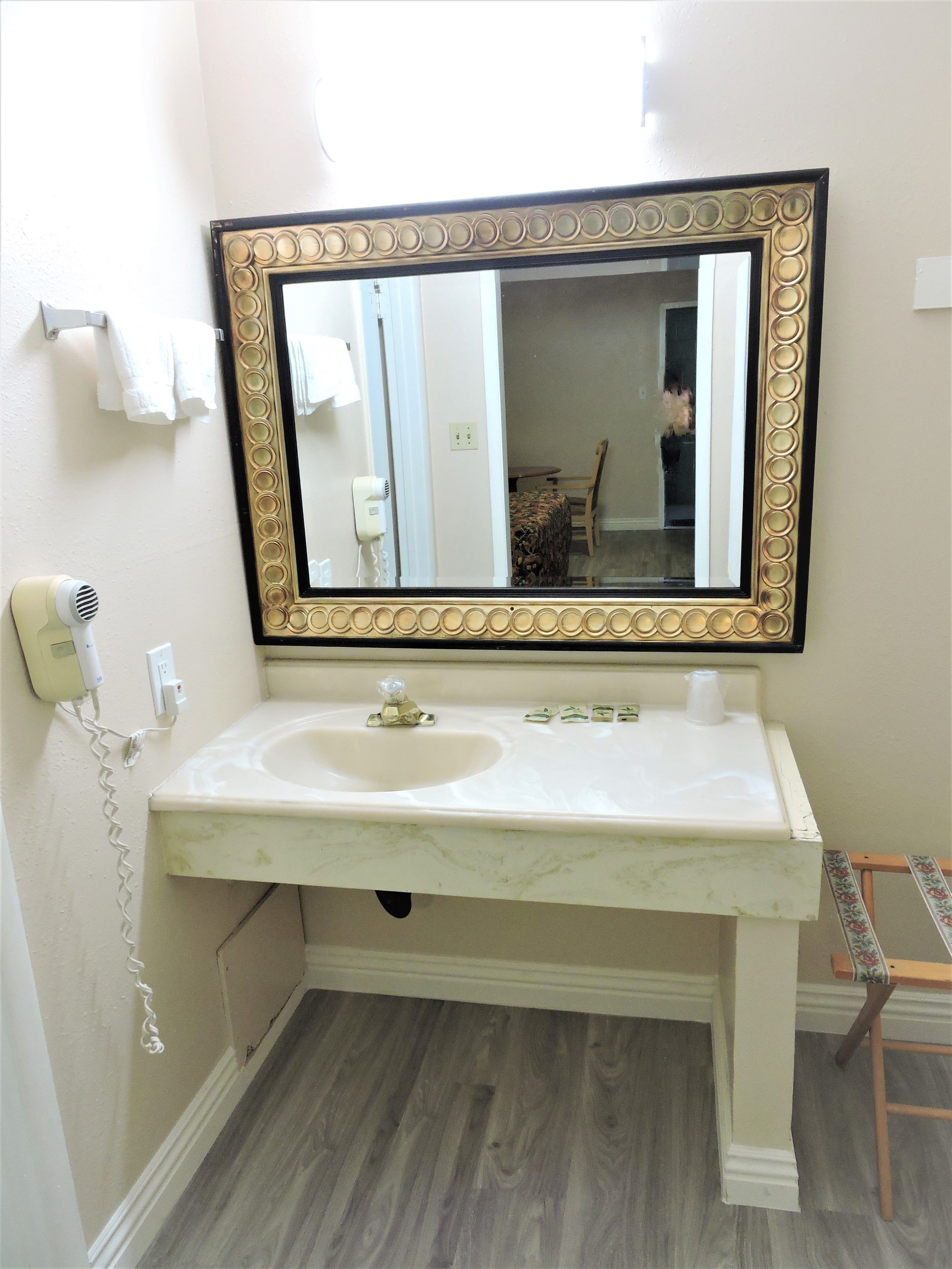 免费洗浴用品、毛巾