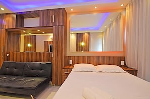 Departamento | Tabla de planchar con plancha, wifi gratis y ropa de cama 