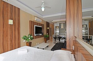 Iron/ironing board, free WiFi, bed sheets - Rio Rentals 021- C044 Studio com vista mar (Rio de Janeiro)