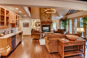 Chalet | Living area | Flat-screen TV, fireplace