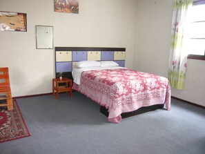 Standard Double Room, 1 Queen Bed | Egyptian cotton sheets, premium bedding, down comforters - Hostel Fuentes (Arequipa)