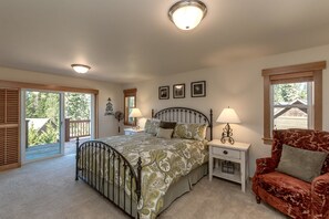 Chalet | 5 Schlafzimmer, Zimmersafe, Schreibtisch, Bügeleisen/Bügelbrett