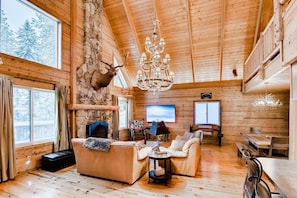 Chalet | Living area | Flat-screen TV, fireplace