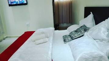 Desk, iron/ironing board, free WiFi