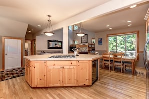 Chalet | Living area