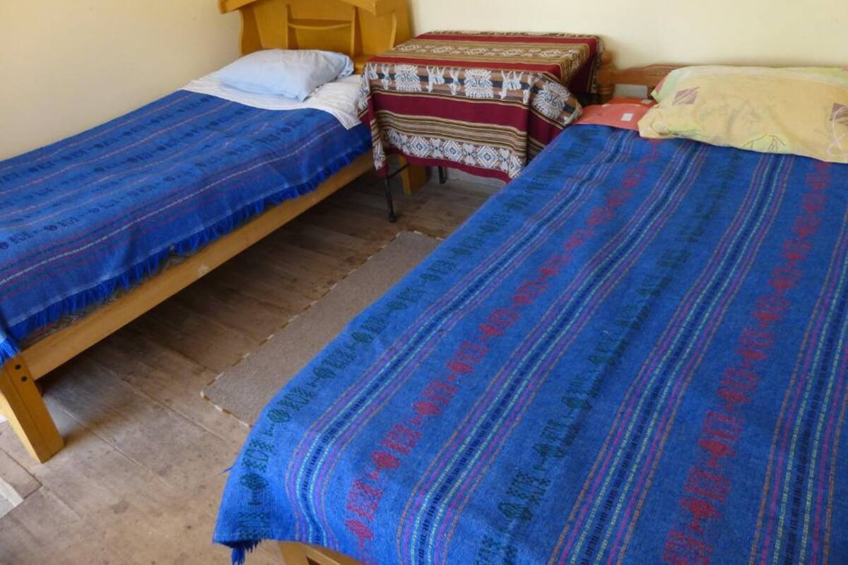 Twin Room, 2 Single Beds