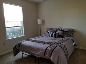 Comfort Condo, 3 Bedrooms, Pool Access | 1 bedroom, premium bedding, iron/ironing board, free wired internet - Condo near IMG Academy & Beaches (Bradenton)