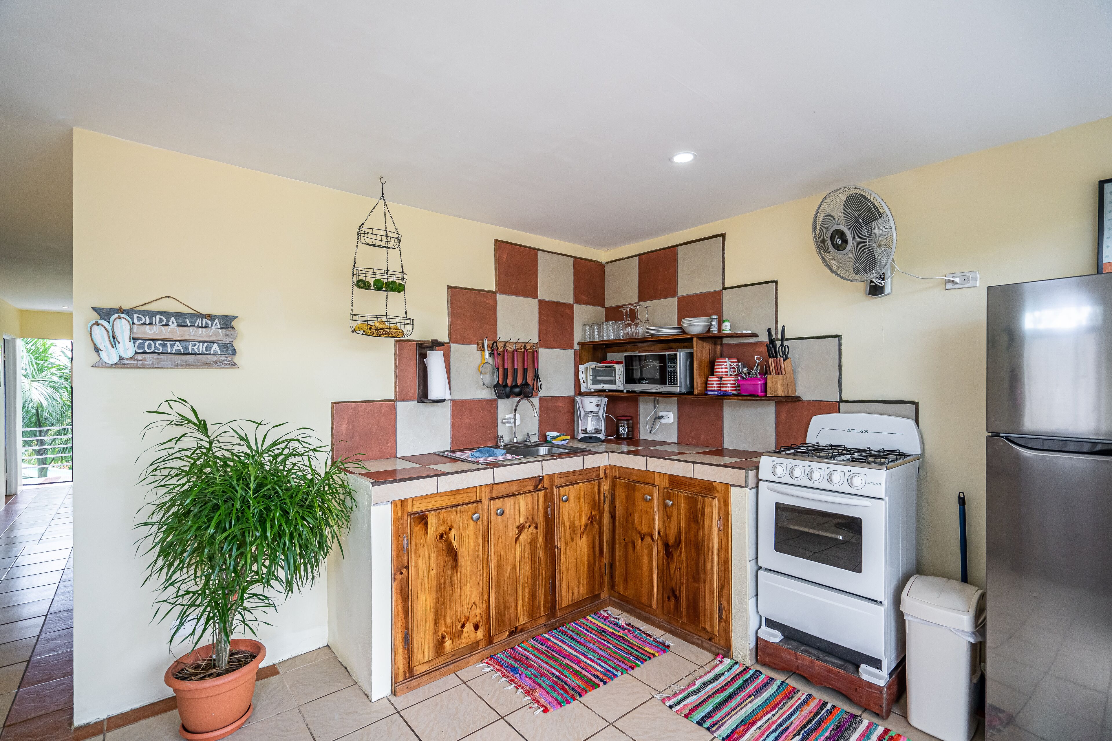 Photo - Peace of Paradise Breakfast Included Free Manuel Antonio Park Tour