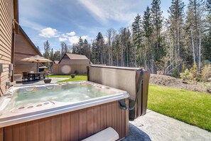 Bain à remous extérieur