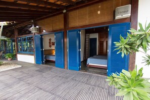 House (3) | Terrace/patio