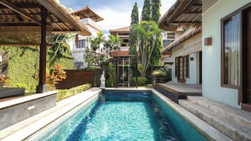 Indoor pool, outdoor pool, sun loungers
