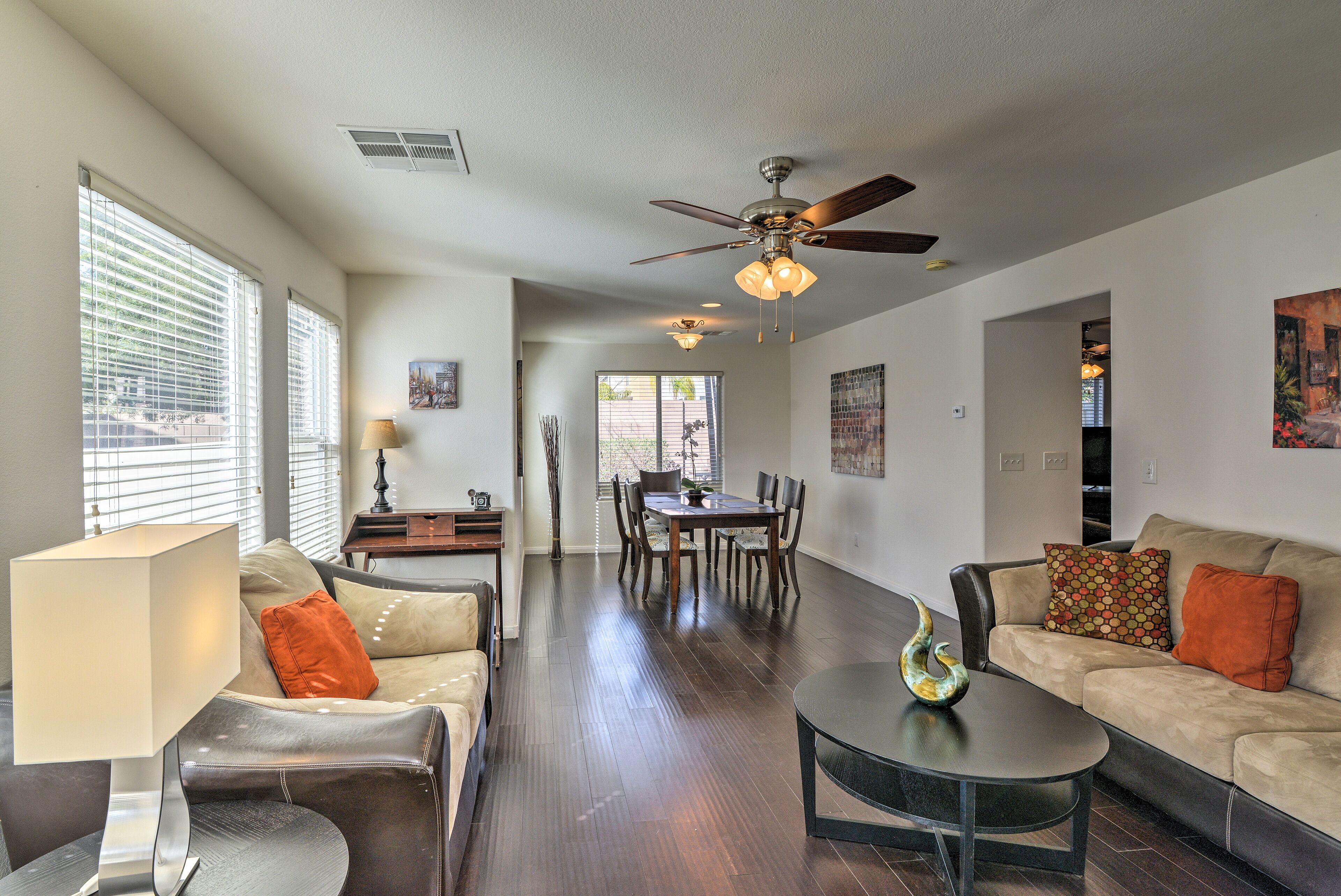Charming Las Vegas Home by Golf Courses & Casinos!
