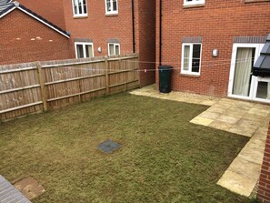 Property grounds - Beautiful House in Great Location! (ANDOVER)