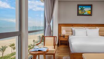 Suite King, Sea View | Khu phòng khách | TV màn hình phẳng
