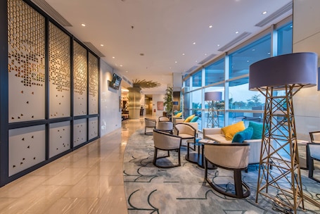 Sala de estar en el lobby