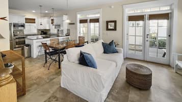 Hus, 2 soverom | Oppholdsrom | Smart-TV